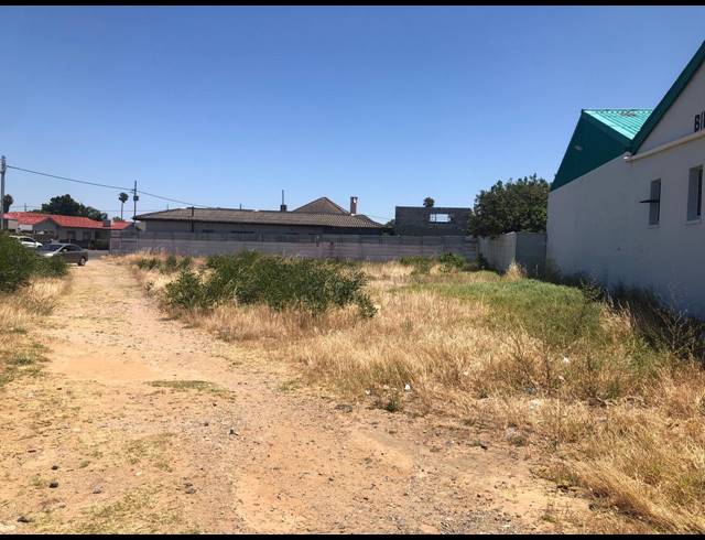 1,488M² VACANT LAND FOR SALE IN VAN DER STEL